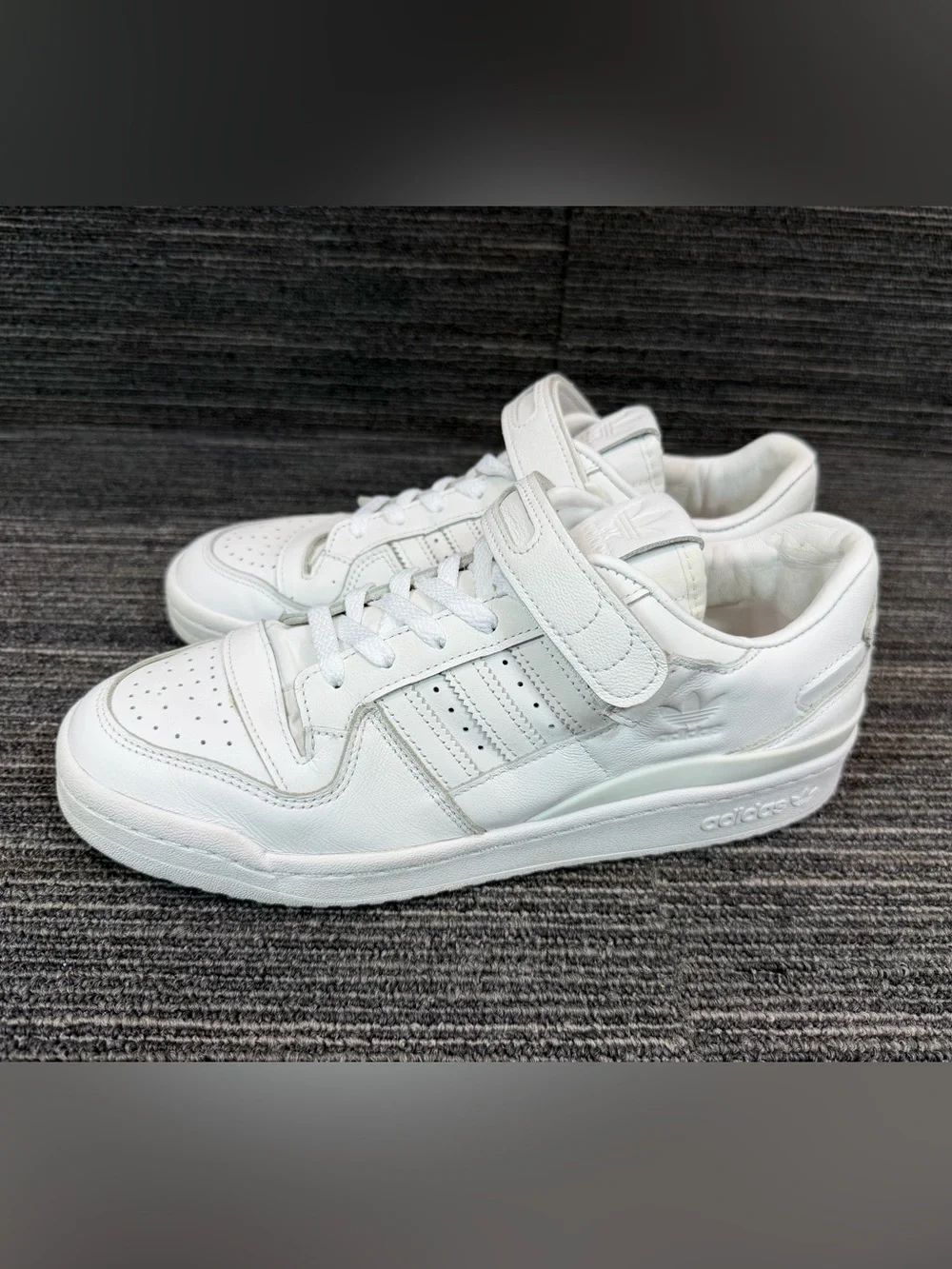 adidas Forum 84 Low Triple White Leather Shoes Men’s 9.5